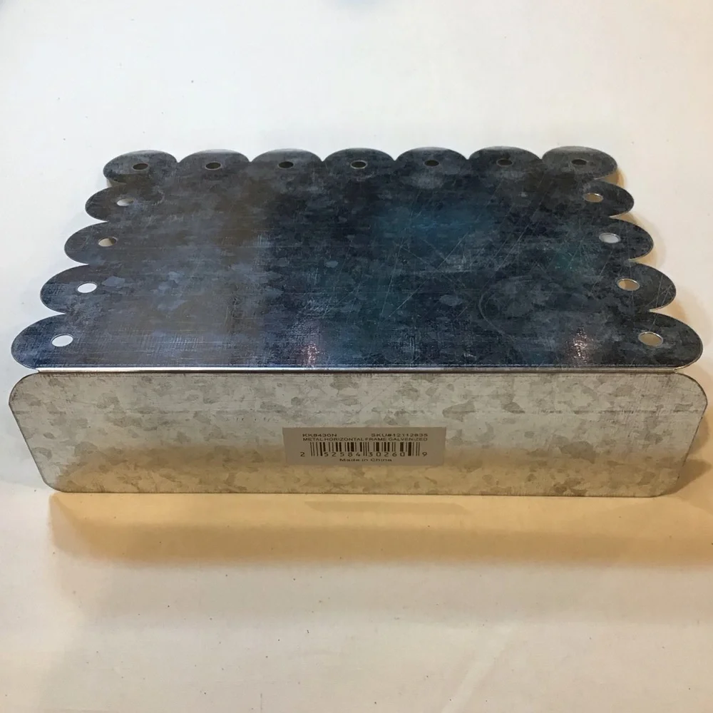 Scalloped Edge Metal Display/Frame